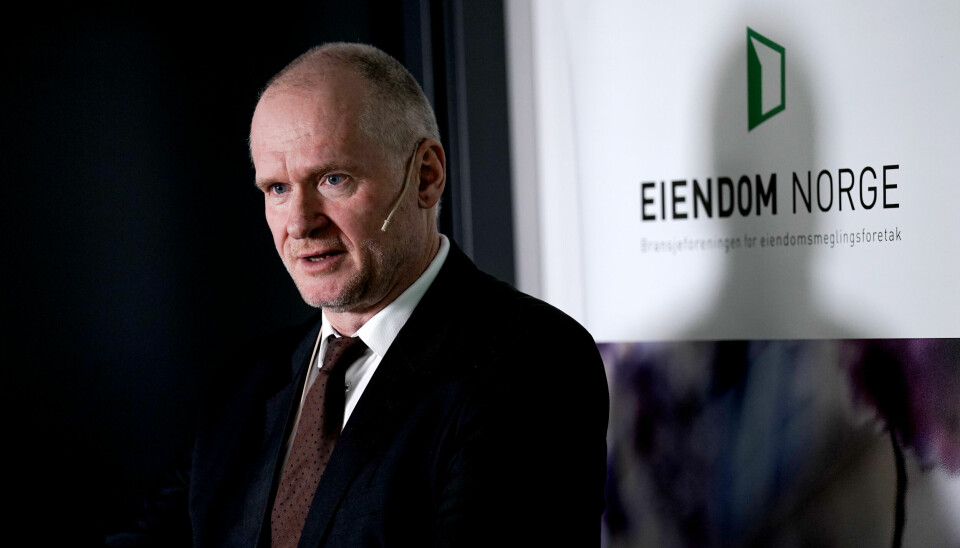Administrerende direktør i Eiendom Norge, Henning Lauridsen presenterer boligprisstatistikken for desember 2023.
