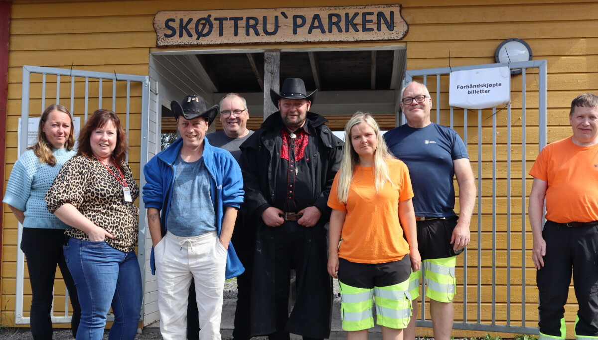 Rune Rudberg byr opp til rusfri dans i Skøttru'parken