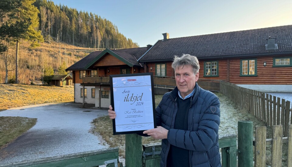Kai Bakken har brukt mange timer sammen med en stor dugnadsgjeng i området hvor Bygdehuset på Åbogen ligger.