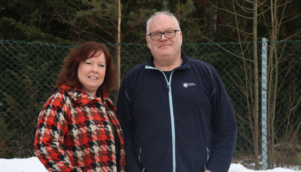 Malin Sjøenden og Morten Nilsen legger ned mye innsats for at 'Rusfritt Haraball' skal bli et årlig arrangement. Nå er arbeidet med årets fest i full gang. Mann og dame står ved siden av hverandre.