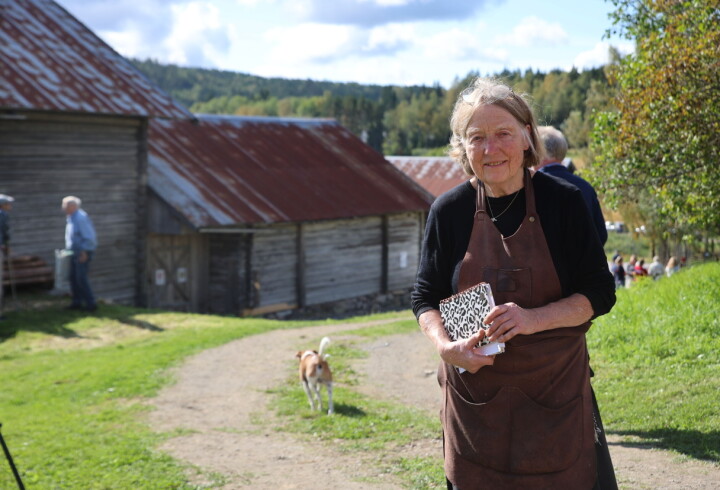 Det har vært mye jobb, men Jorunn Engen er godt fornøyd med at Almenninga har blitt forvart som et bygdetun i 25 år.