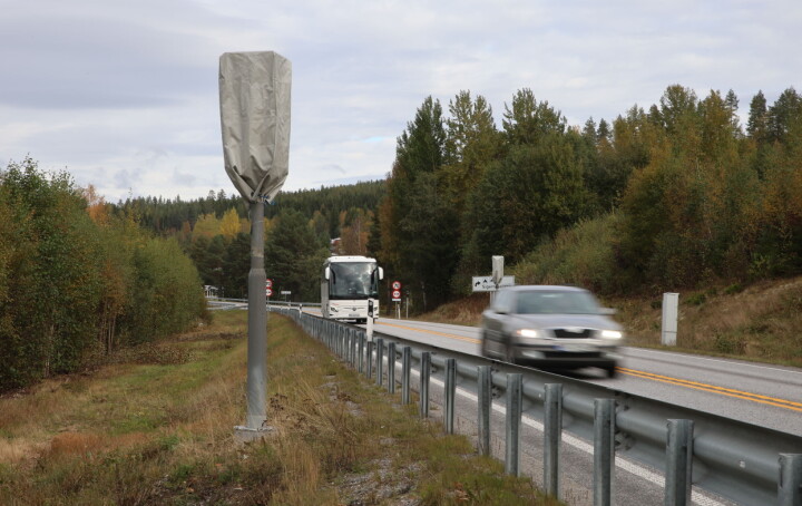 Nå er de på plass langs riksvegen