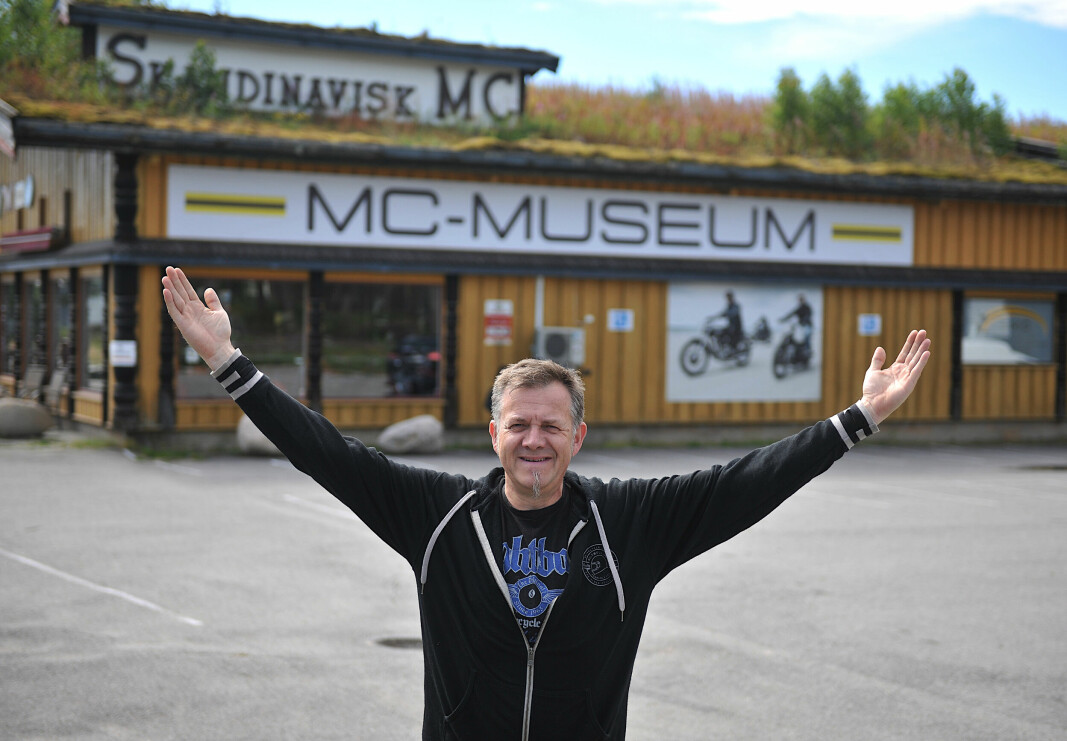 Daglig leder i Skandinavisk Motorsykkel Center Glenn Tjeldnes inviterer til MC utstilling og vil fylle plassen utenfor museet på Magnor med gromsykler.