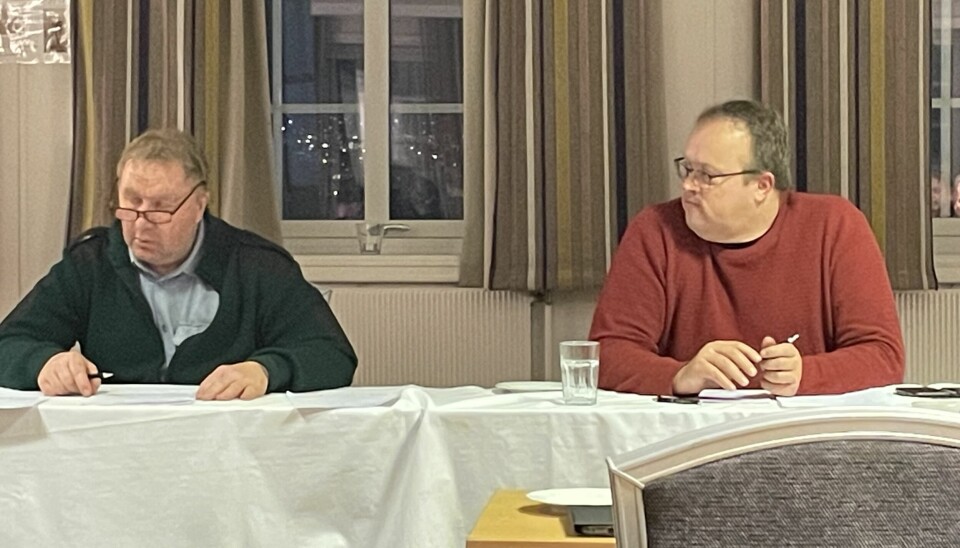 Even Jakobsen og Alf-Tore Pedersen ledet medlemsmøtet i Norsk Jernbaneforbund avdeling Buss Glåmdal på Vinger hotell.