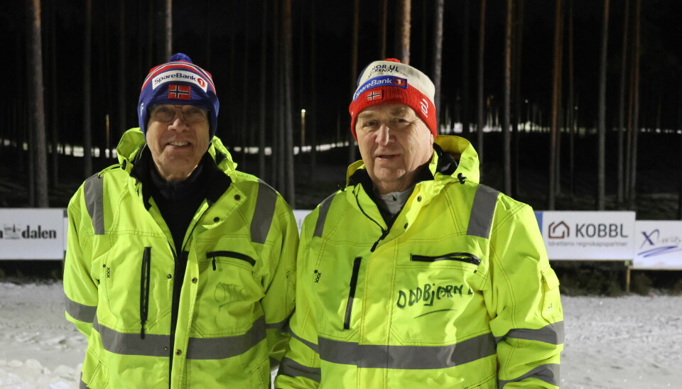 Otto Kristiansen og Oddbjørn Lillebekk har mange timer på Liermoen kunstsnøanlegg. Det aller meste av arbeidet som skjer på skianlegget gjøres på dugnad.